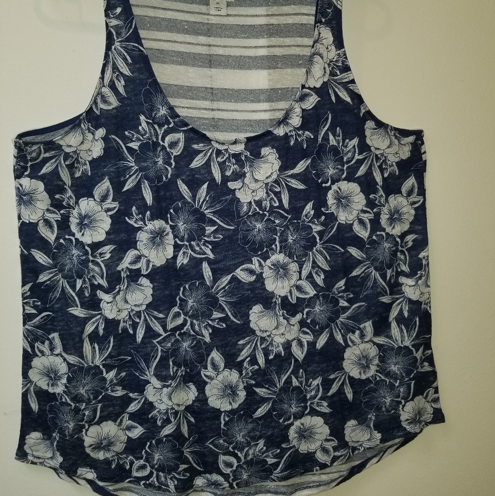 Stylus Tank Top